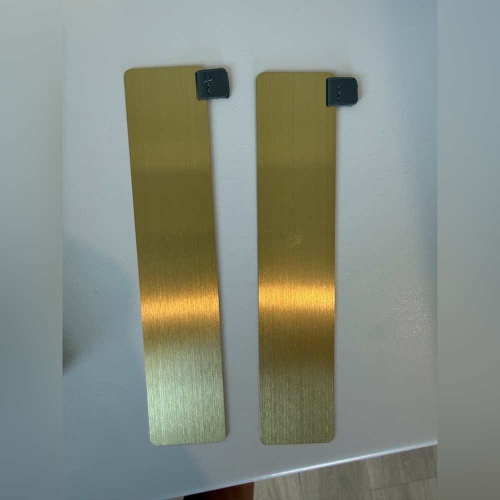 Alabaster bookmarks set or 2 never used